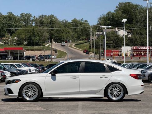 Used 2022 Honda Civic Sport image 5