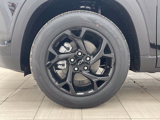 New 2026 Chevrolet Trax LT w/ Driver Confidence Package FWD image 7