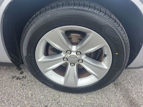 Used 2019 Dodge Challenger SXT RWD image 20