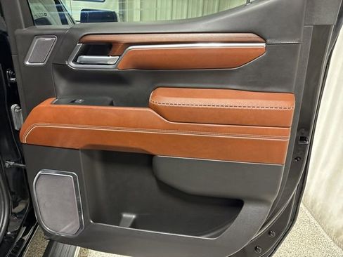 Used 2023 GMC Sierra 1500 Denali Ultimate image 25