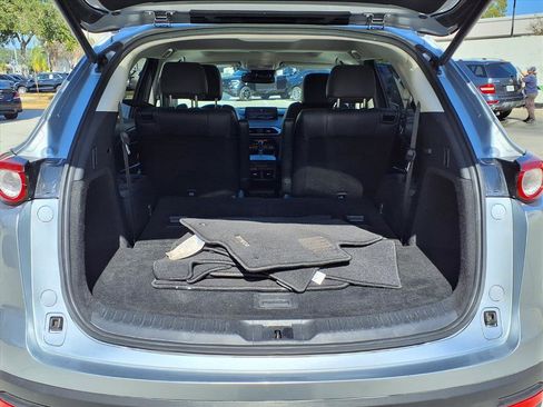Used 2023 MAZDA CX-9 Touring image 15