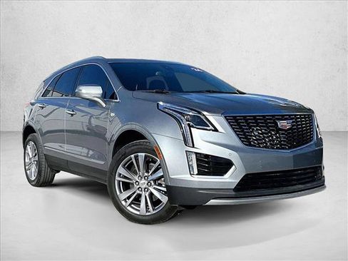 Used 2024 Cadillac XT5 Premium Luxury image 12