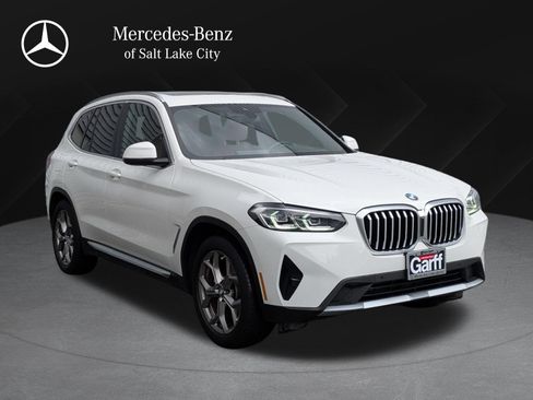 Used 2022 BMW X3 xDrive30i w/ Premium Package Essential AWD/4WD image 1