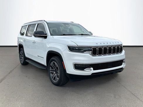 Used 2023 Jeep Wagoneer 4WD w/ Premium Group I image 33