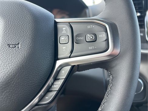 New 2026 RAM 1500 Big Horn AWD/4WD image 16
