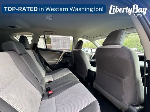 Used 2014 Toyota RAV4 LE FWD image 19