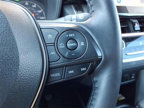 Used 2023 Toyota Corolla Cross AWD Hybrid image 23