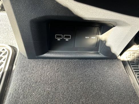 Used 2019 Volkswagen Atlas SEL Premium AWD/4WD image 26