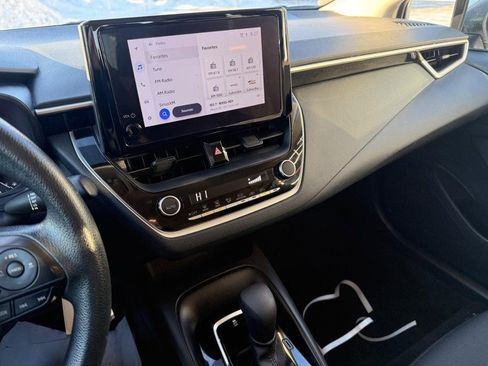 Used 2024 Toyota Corolla LE image 25