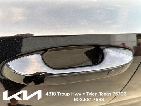 Certified 2021 Kia Sorento SX FWD image 6