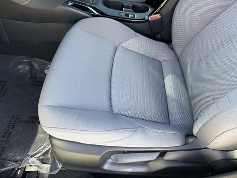Used 2023 Toyota Corolla SE image 26