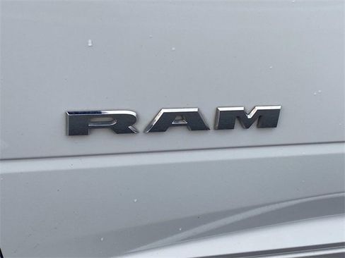 Used 2024 RAM 2500 Big Horn image 15