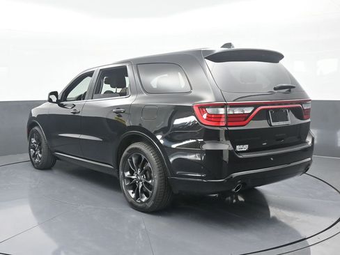 Used 2022 Dodge Durango SXT w/ Blacktop Package image 4