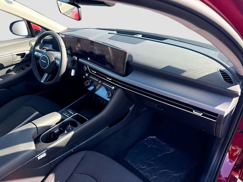 New 2025 Hyundai Sonata SEL image 22