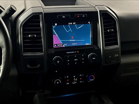 Used 2018 Ford F150 XLT w/ Equipment Group 302A Luxury image 6