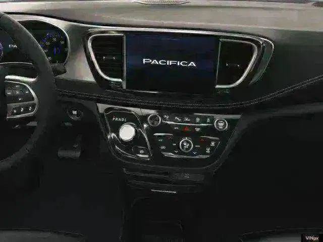 New 2027 Chrysler Pacifica Select FWD image 19