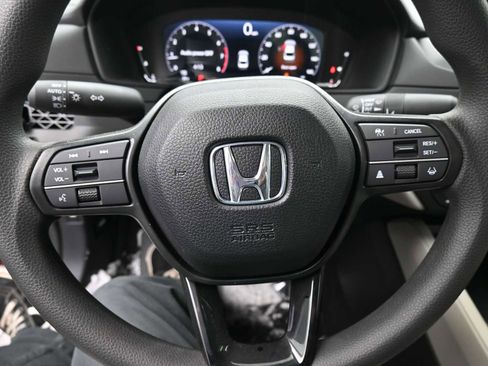 New 2025 Honda Accord SE image 6