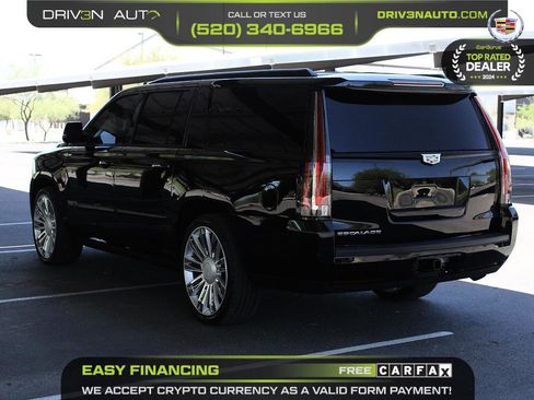 Used 2015 Cadillac Escalade ESV Premium image 7
