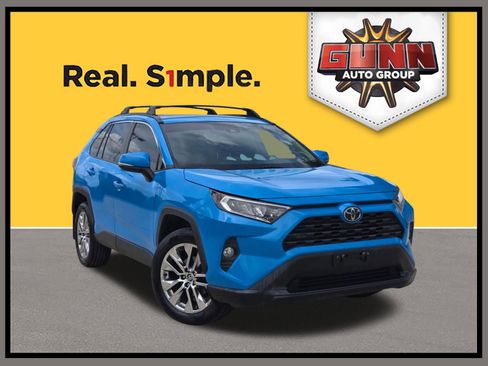 Used 2021 Toyota RAV4 XLE Premium FWD image 1