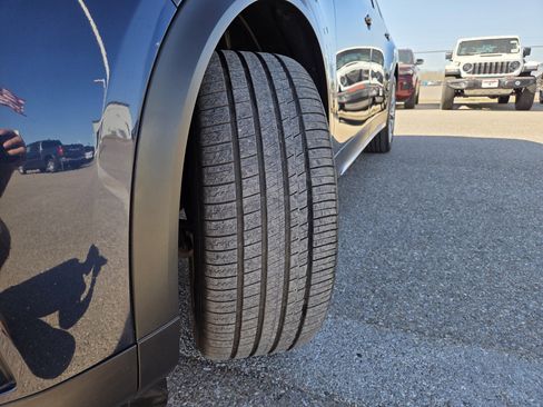 Used 2024 MAZDA CX-90 3.3 Turbo w/ Premium Package image 10