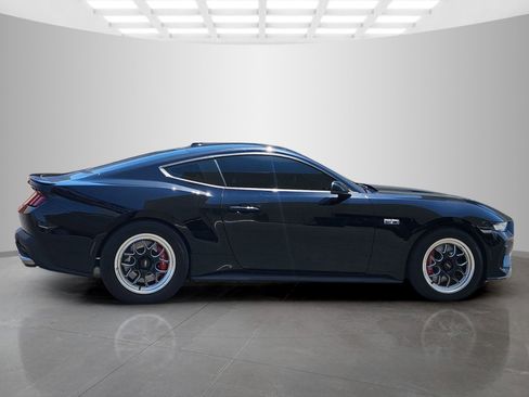 Used 2024 Ford Mustang GT Premium RWD image 6