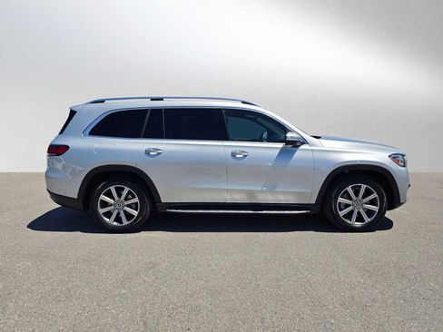 Used 2020 Mercedes-Benz GLS 450 4MATIC image 2