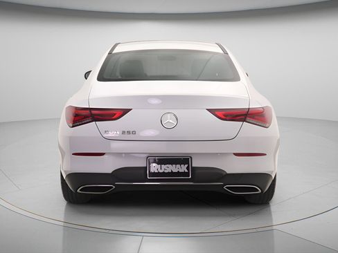 Used 2023 Mercedes-Benz CLA 250 image 5