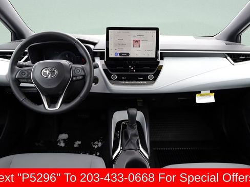 Certified 2025 Toyota Corolla SE w/ SE Premium Package FWD image 29