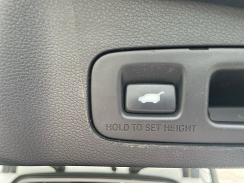 Used 2020 Honda CR-V EX-L image 10