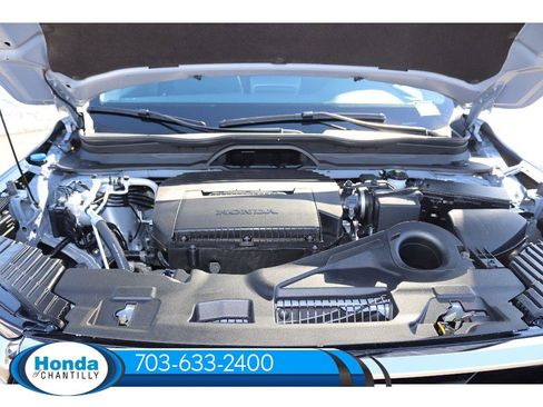 New 2025 Honda Pilot Touring image 36