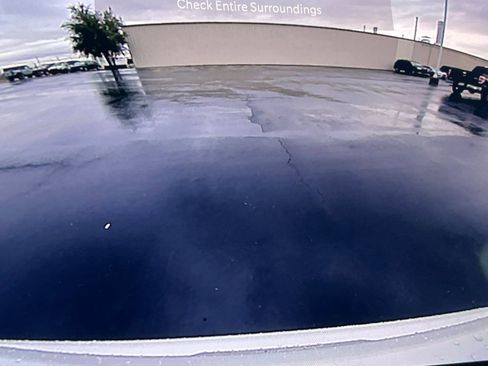 New 2026 Jeep Compass Latitude AWD/4WD image 17