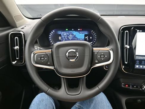 New 2026 Volvo XC40 B5 Plus w/ Protection Package Premier image 23