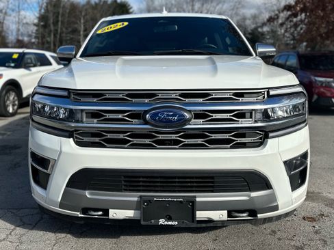 Used 2024 Ford Expedition Platinum image 15