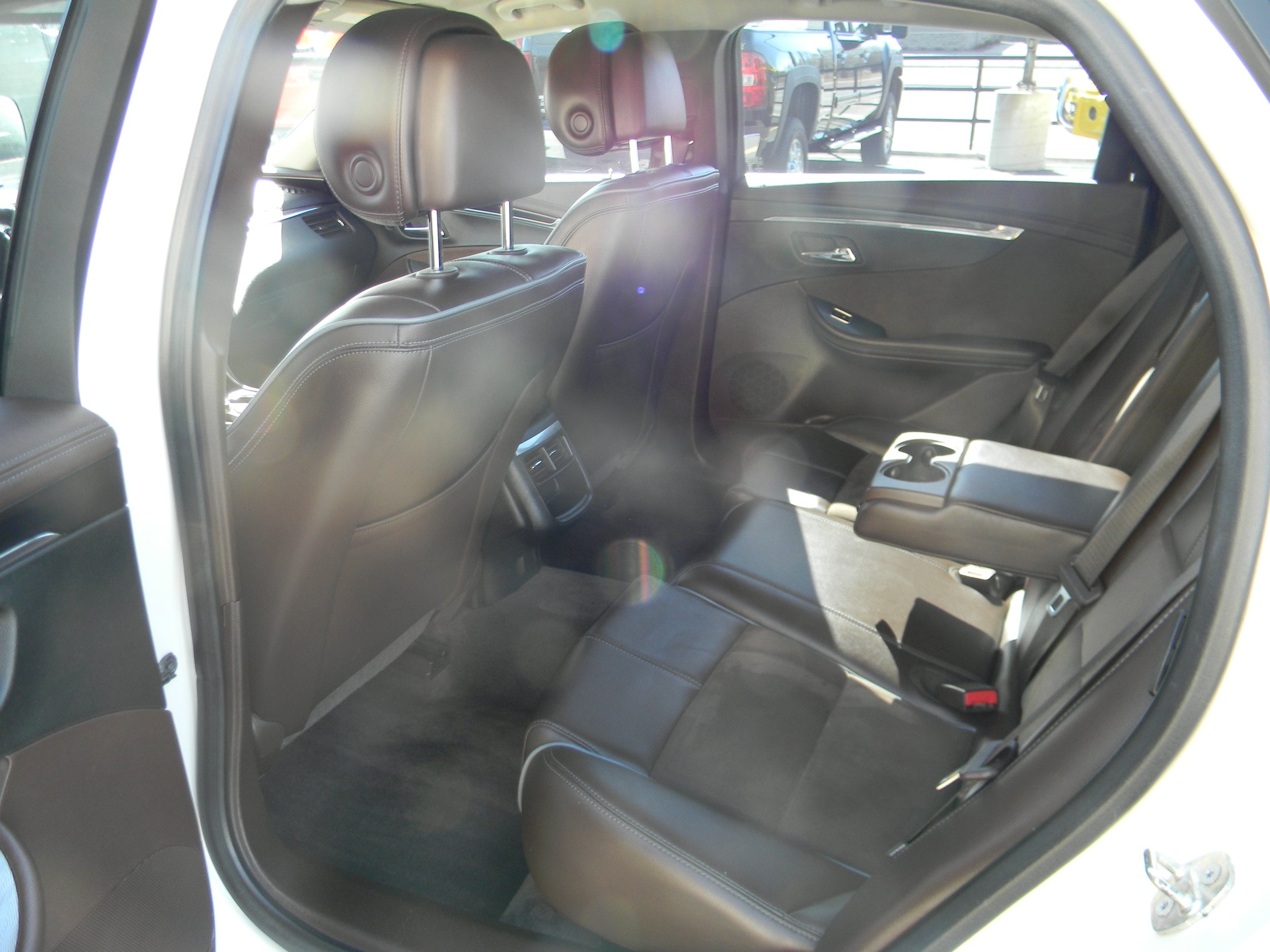 Used 2014 Chevrolet Impala LT w/ Premium Seating Package FWD image 10