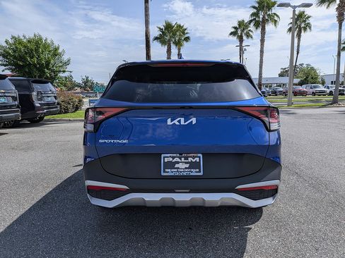 Used 2023 Kia Sportage EX FWD image 4