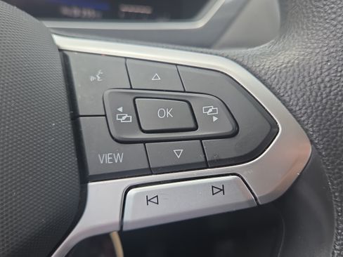 Used 2023 Volkswagen Tiguan S FWD image 23