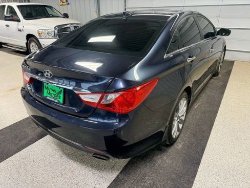 Used 2013 Hyundai Sonata SE FWD image 3