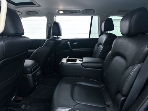 Used 2021 Nissan Armada SL w/ Captain's Chairs Package image 31