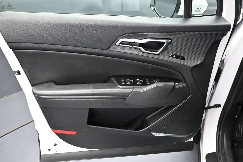Used 2024 Kia Sportage SX FWD image 14