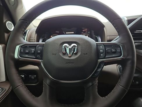 Used 2026 RAM 2500 Laramie AWD/4WD image 30