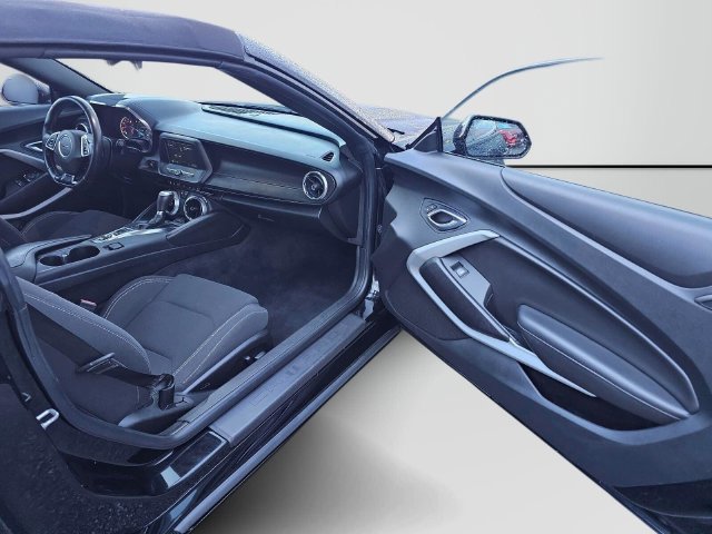 Used 2019 Chevrolet Camaro LT RWD image 12