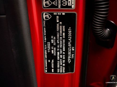 Used 2023 Lamborghini Urus S image 56