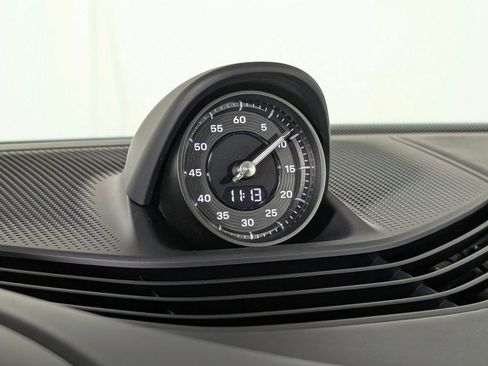 New 2026 Porsche Taycan GTS image 26