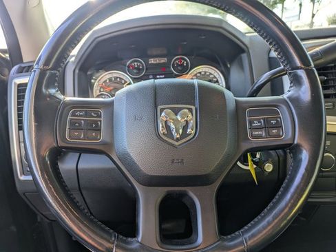 Used 2015 RAM 2500 SLT w/ Luxury Group AWD/4WD image 13