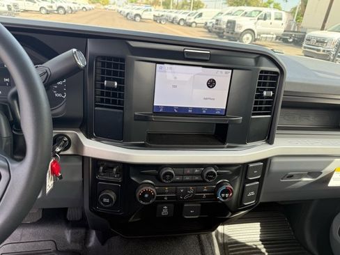 New 2026 Ford F250 XL w/ XL Chrome Package image 18