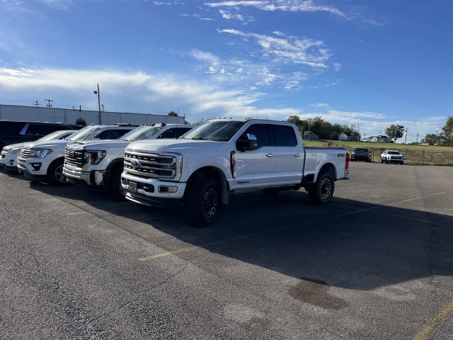 Used 2024 Ford F250 Platinum AWD/4WD image 6