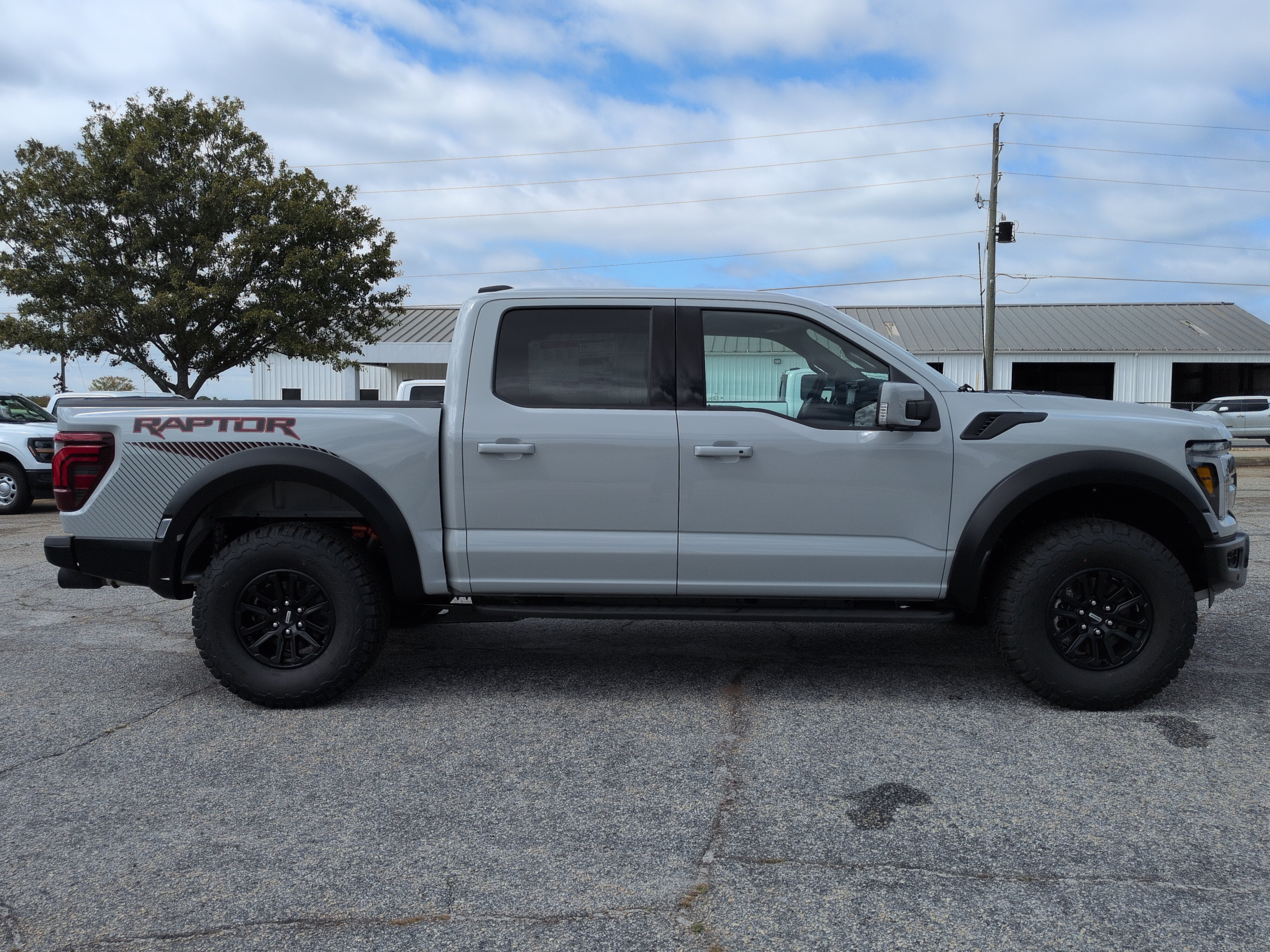 New 2026 Ford F150 Raptor AWD/4WD image 2