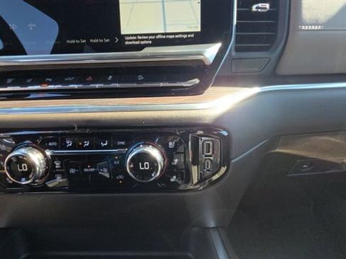 New 2026 GMC Sierra 2500 SLT w/ SLT Convenience Package image 31