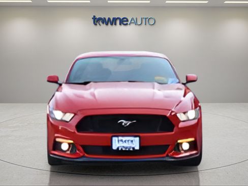 Used 2015 Ford Mustang GT Premium w/ Equipment Group 401A RWD image 9