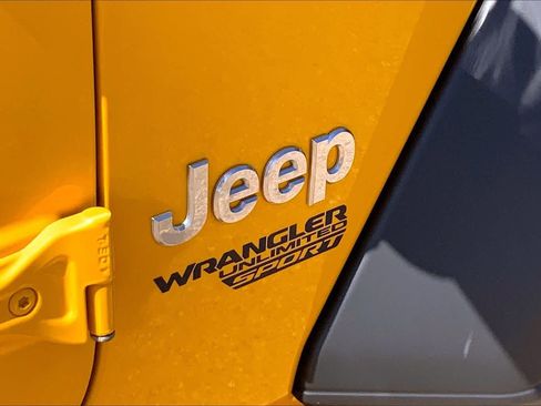 Used 2020 Jeep Wrangler Unlimited Sport S AWD/4WD image 10